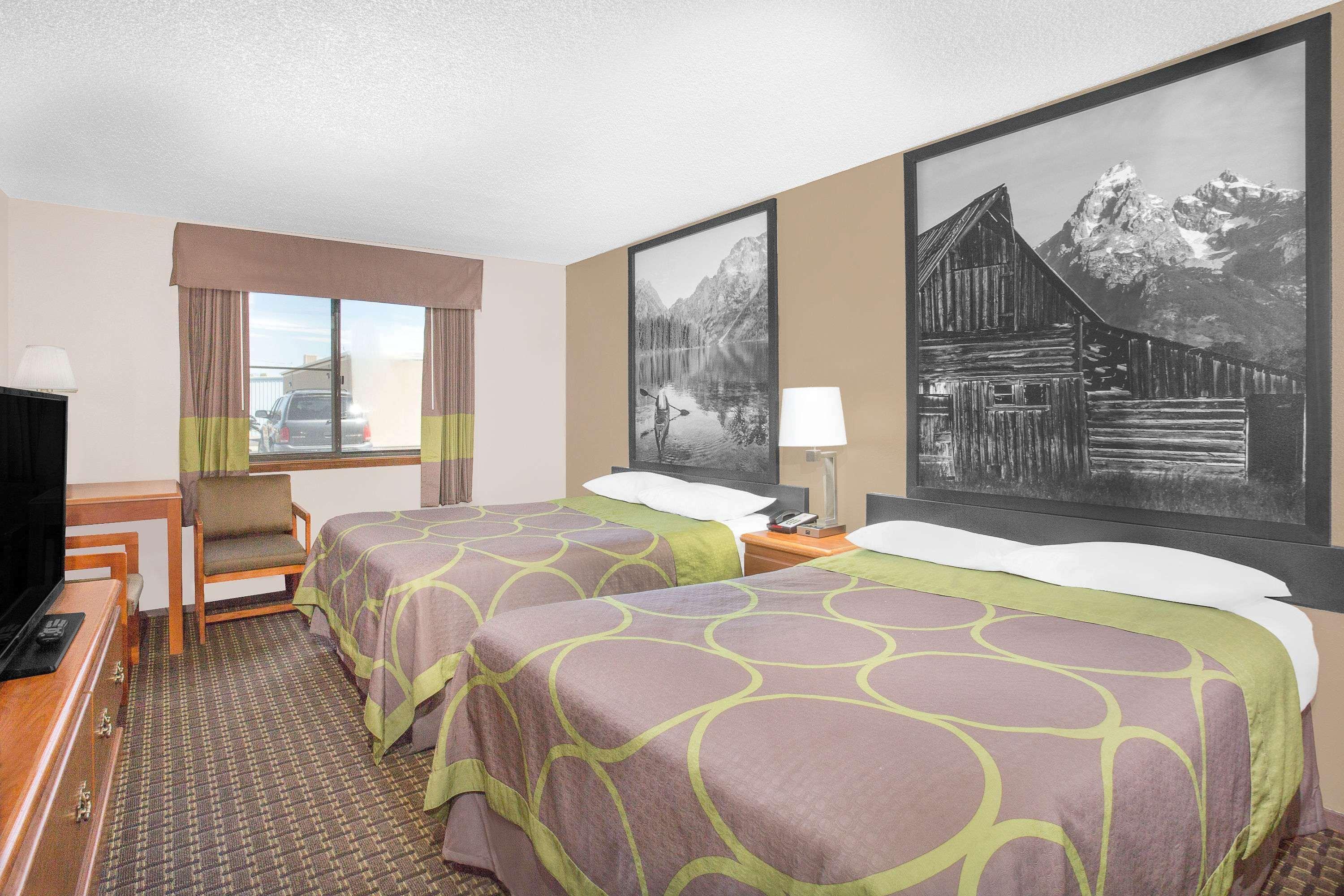 Super 8 By Wyndham Riverton Exterior foto
